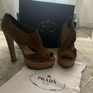 PRADA Sigaro Brown Suede Platform
